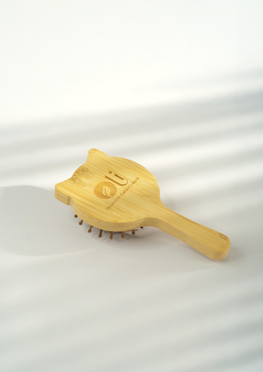 Wooden Round Paddle Hairbrush | Bamboo